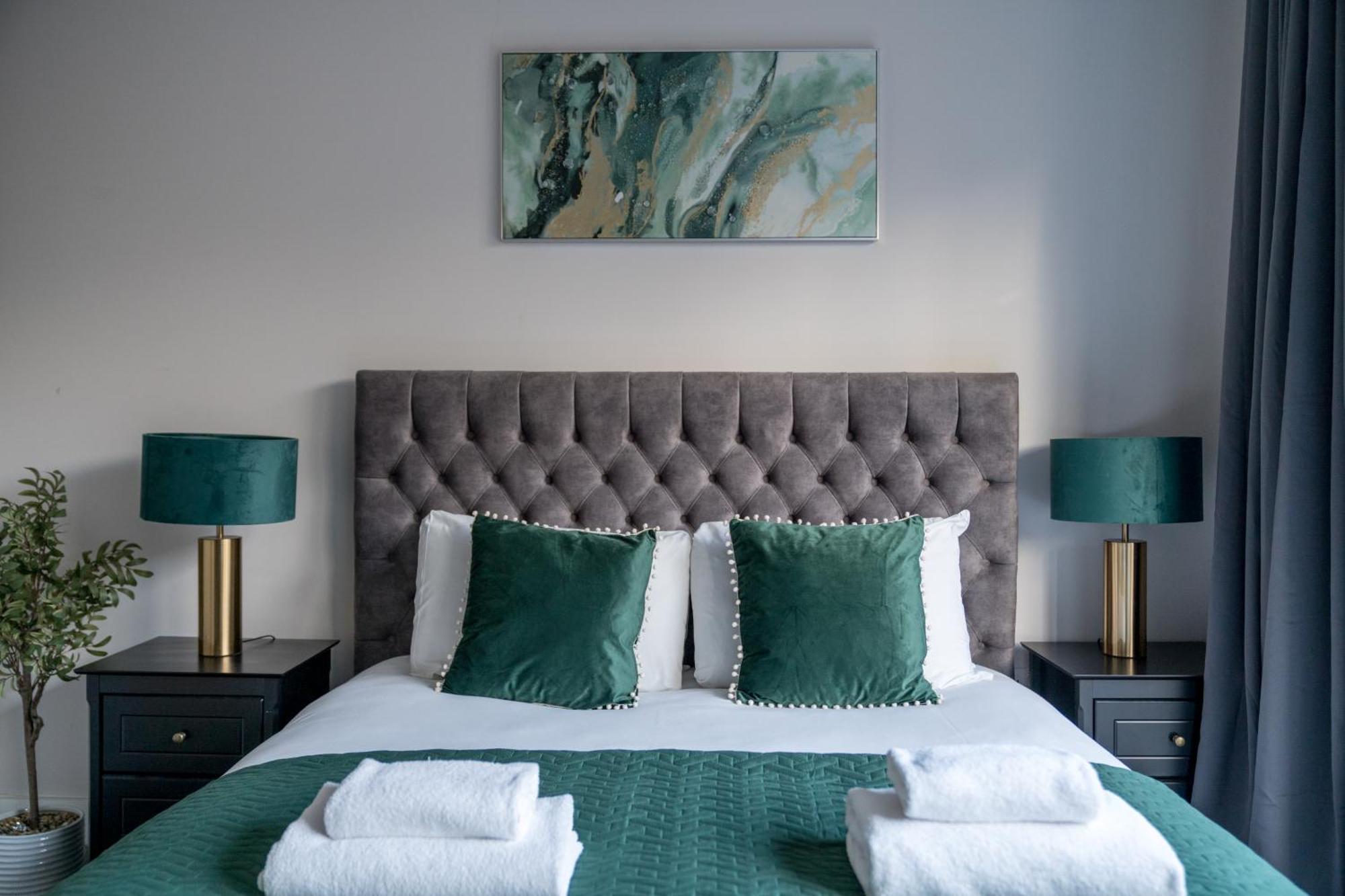 Boutique Lux London Apartments-Free Parking Totteridge Esterno foto