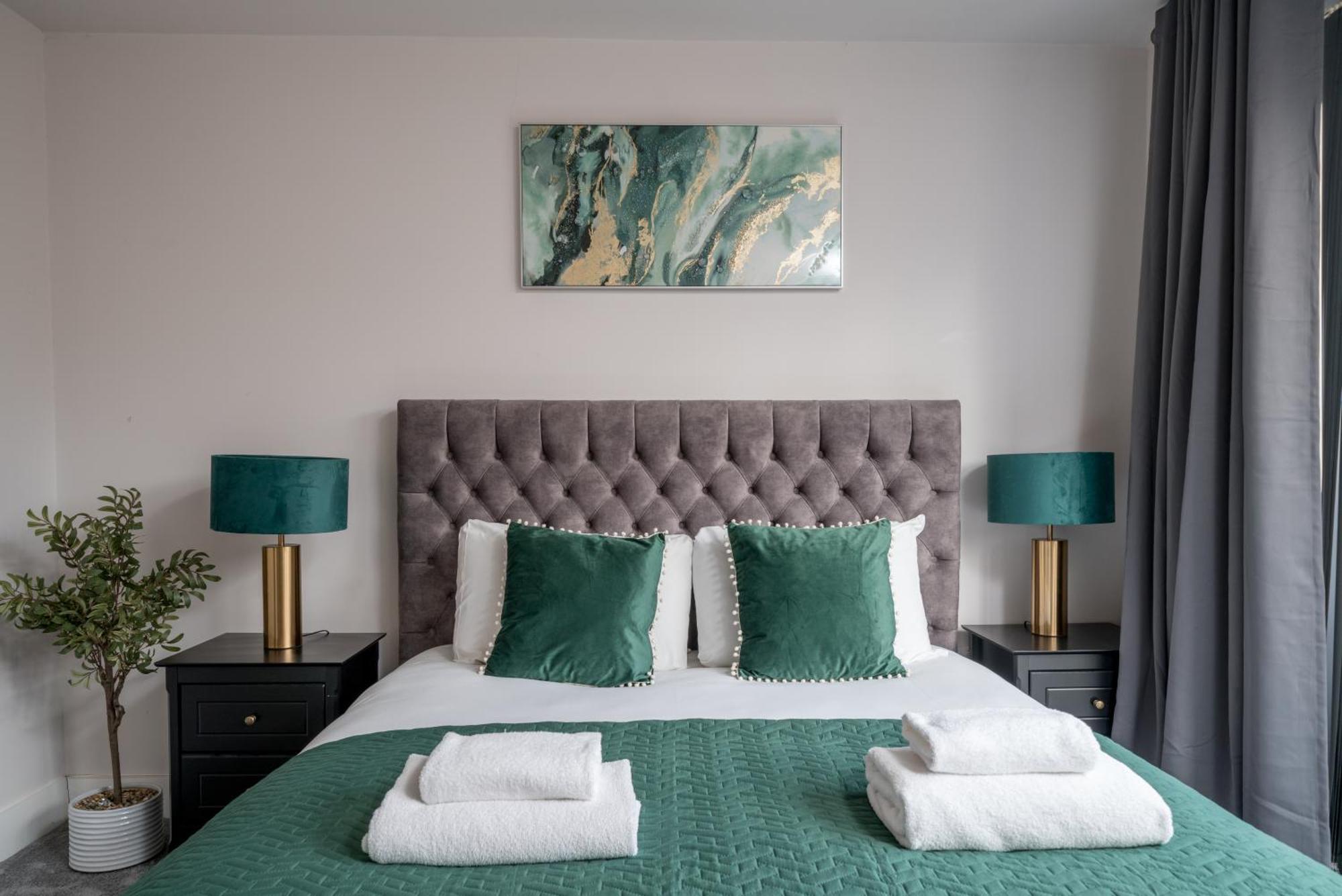 Boutique Lux London Apartments-Free Parking Totteridge Esterno foto